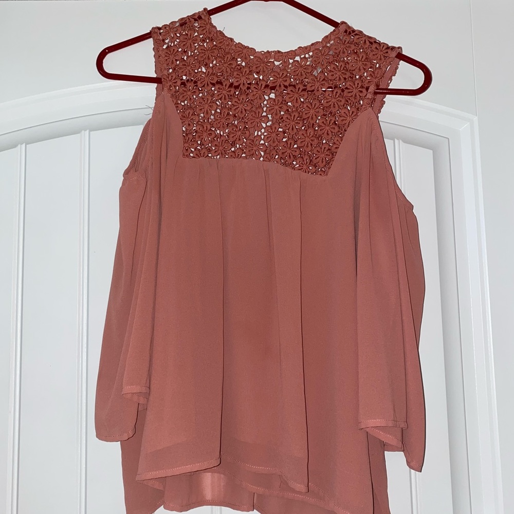 Mauve crochet detail blouse with cold shoulder